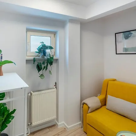 Daire Little Base Near Old Town & Calea Victoriei Bükreş