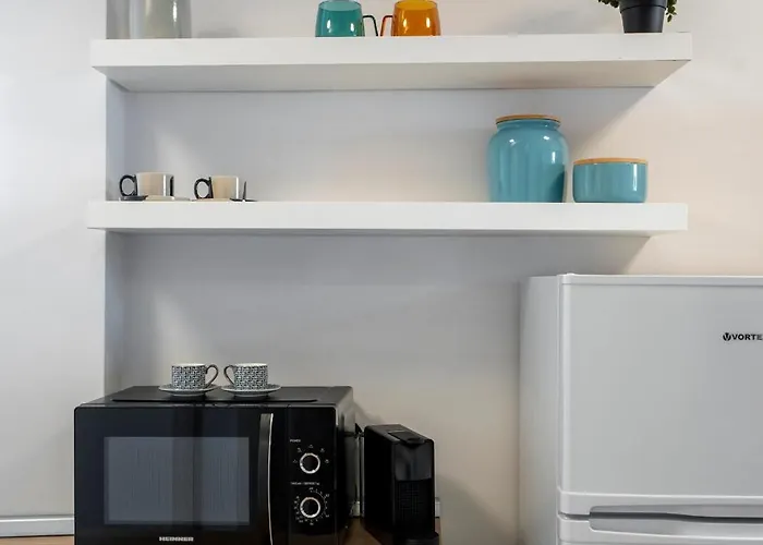 Апартаменти Little Base Near Old Town & Calea Victoriei Бухарест