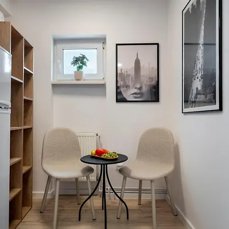 Apartamento Little Base Near Old Town & Calea Victoriei Bucareste