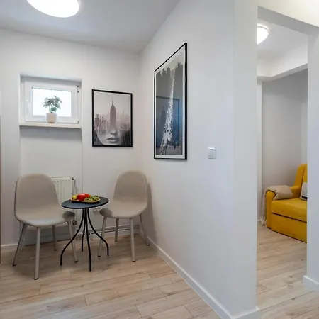 Little Base Near Old Town & Calea Victoriei Bucharest