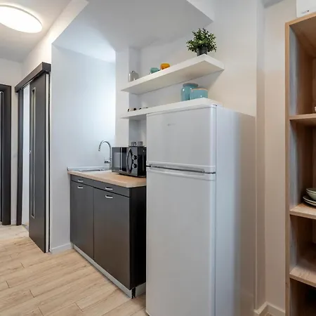 Little Base Near Old Town & Calea Victoriei * Bucharest